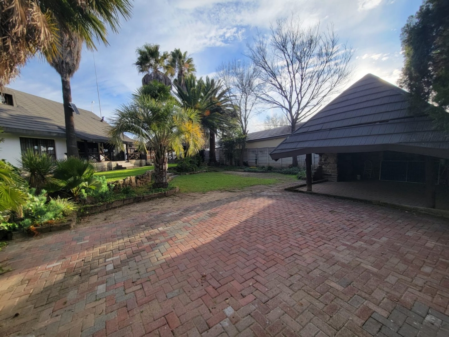 4 Bedroom Property for Sale in Panorama Free State